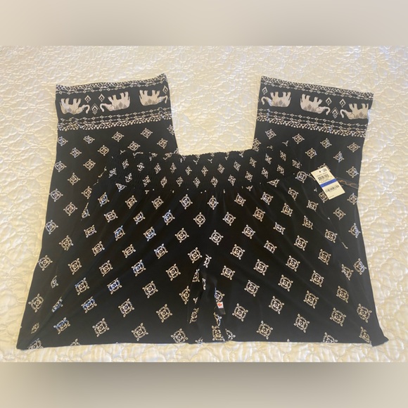 INC wide leg pants. Size XL with elastic waist band. Good condition. - Picture 1 of 12